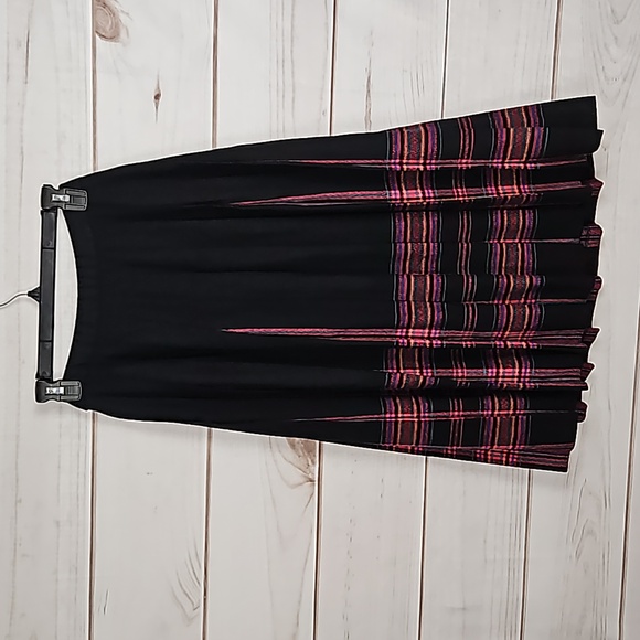 Pendleton Vintage Black Wool Plaid Midi Skirt - Size 8P - Picture 3 of 10